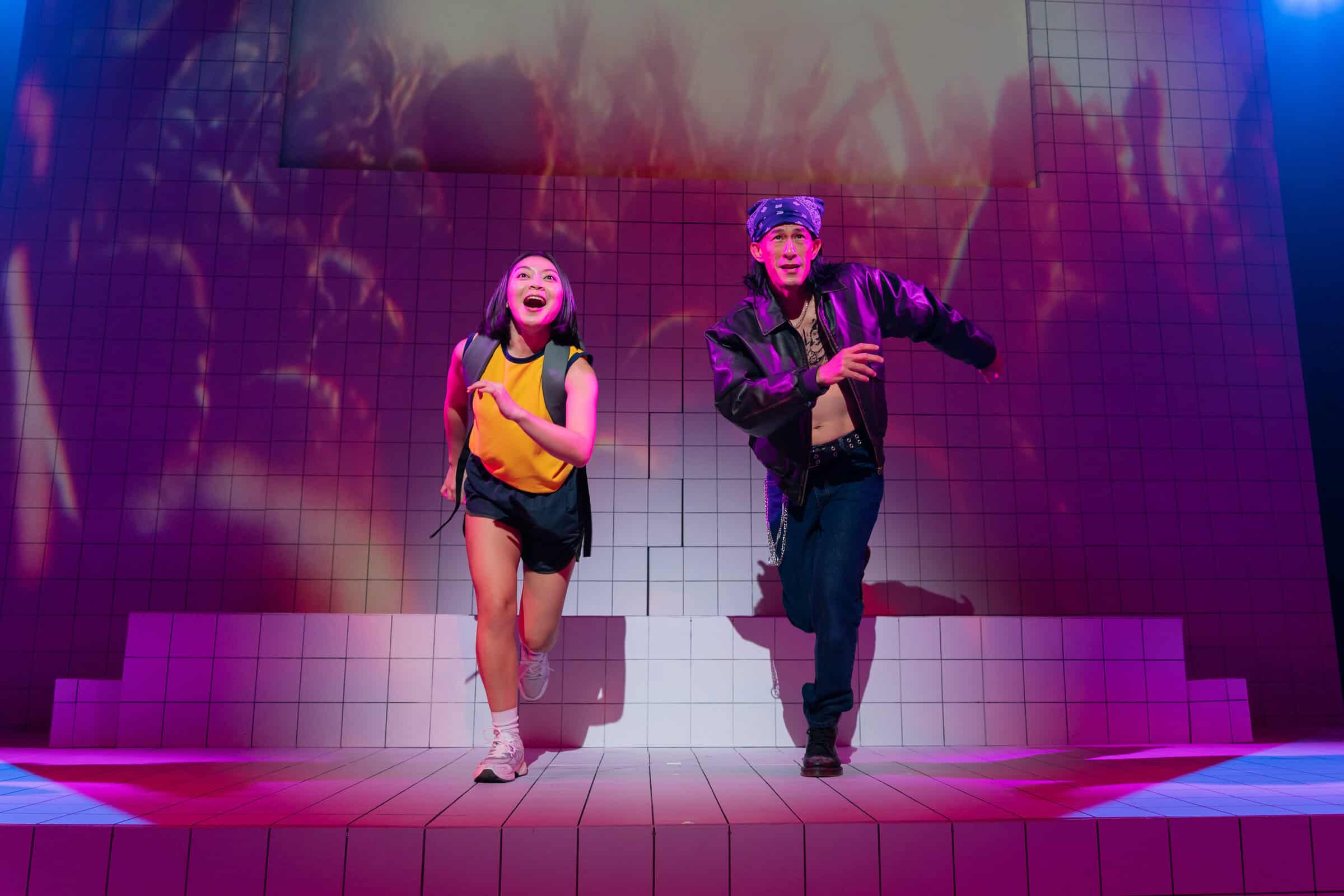 SGTP1993-1 Coco Wang Ling as Candice and Shane Mardjuki as DJ Phil running on stage